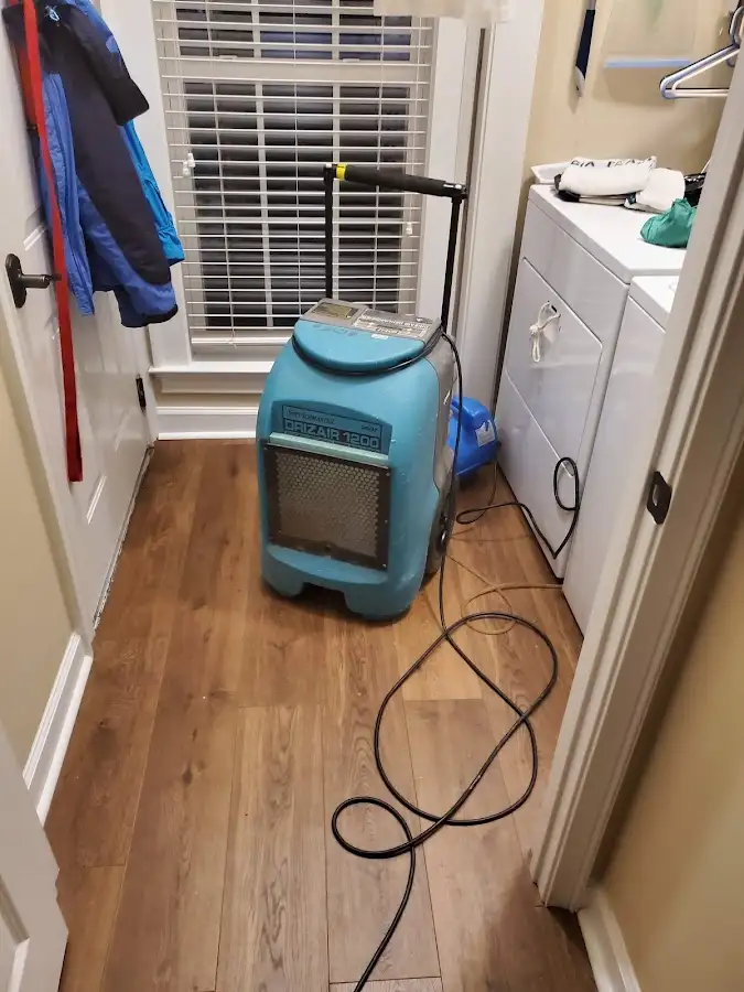 Commercial dehumidifier deployed for Crawl Space Restoration in City of Orange